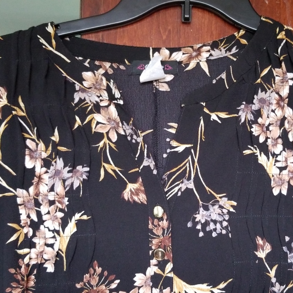 Ladies blouse - Picture 4 of 4